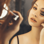 Dicas para passar maquiagem sem prejudicar sua pele