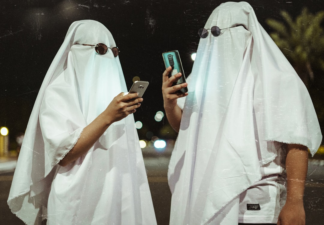 Detecte Fantasmas pelo Celular em Tempo Real!